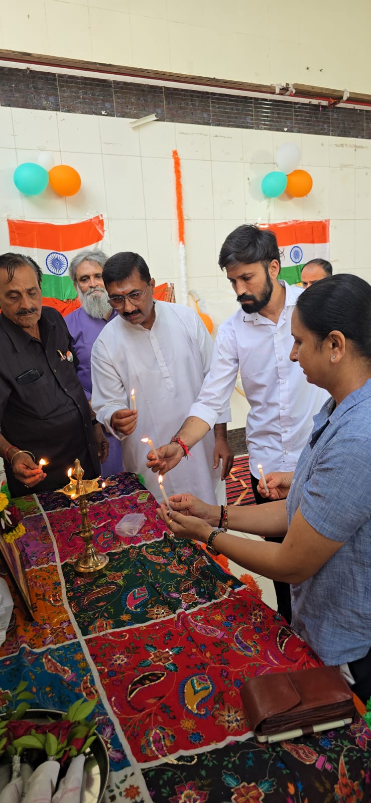 બ્રહ્મ સમાજ મહિલા-યુવતી પાંખ સુરત દ્વારા 79મા સ્વાતંત્ર્ય દિને ભવ્ય સાંસ્કૃતિક ઉજવણી: 56થી વધુ બહેનોએ રાષ્ટ્રપ્રેમની કૃતિઓ રજૂ કરી